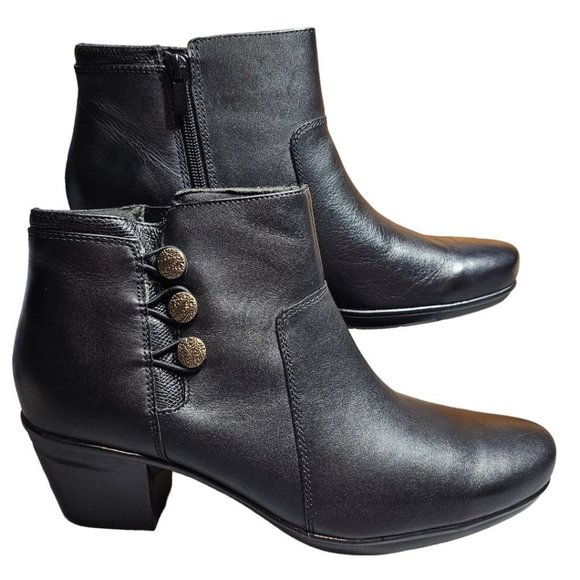 Clarks Shoes - CLARKS Womens 10 Emslie Monet Black Leather Ankle Booties